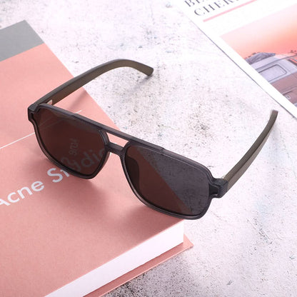 Dollger Black Oversized Aviator Sunglasses